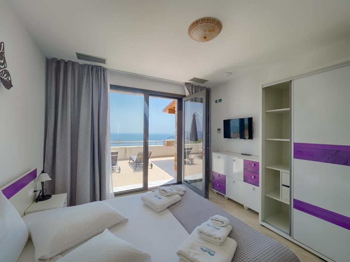 Sky Sea Resort Skiathos – photo 2